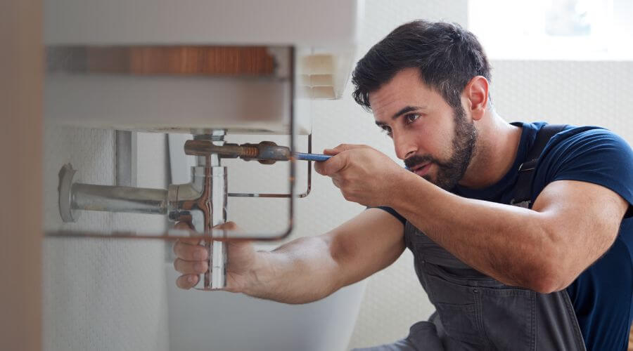 Water Pressure Adjustment in Fostoria, MI